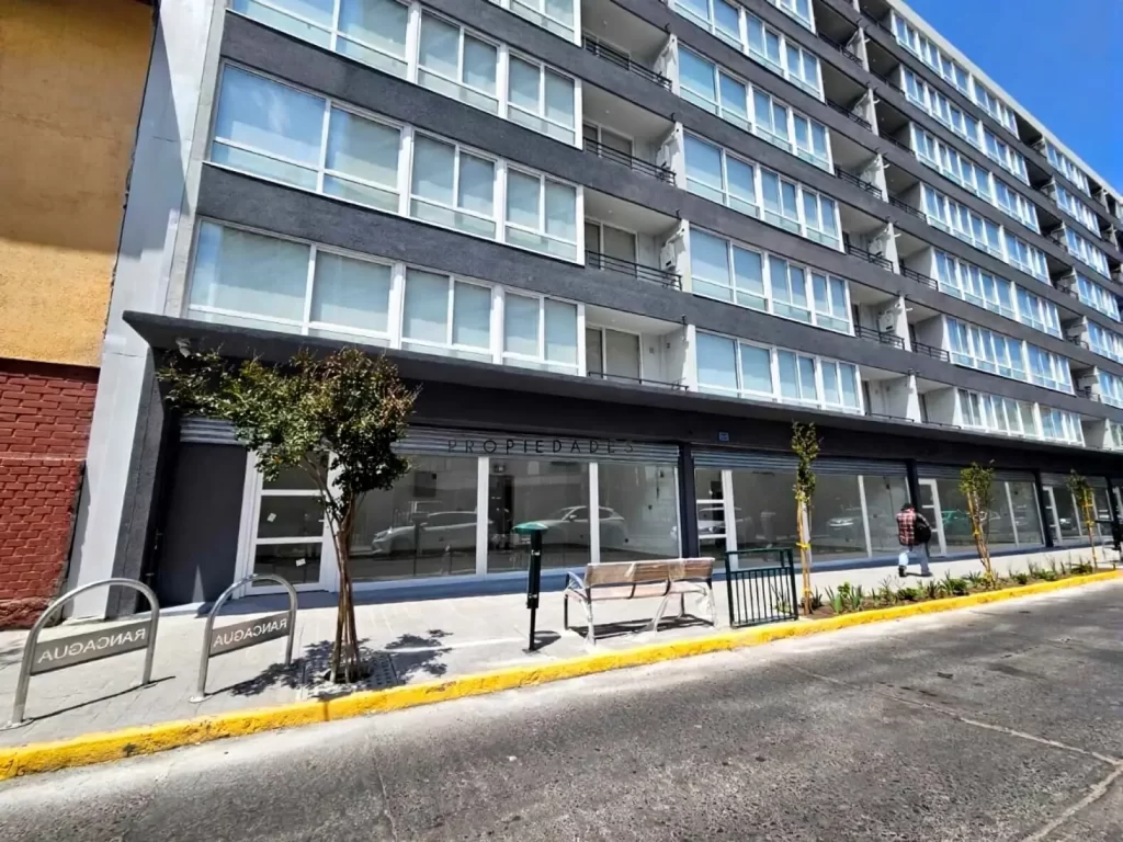 Edificio con locales a la venta con bono pie y prestamo del 10% venta sin comisiones