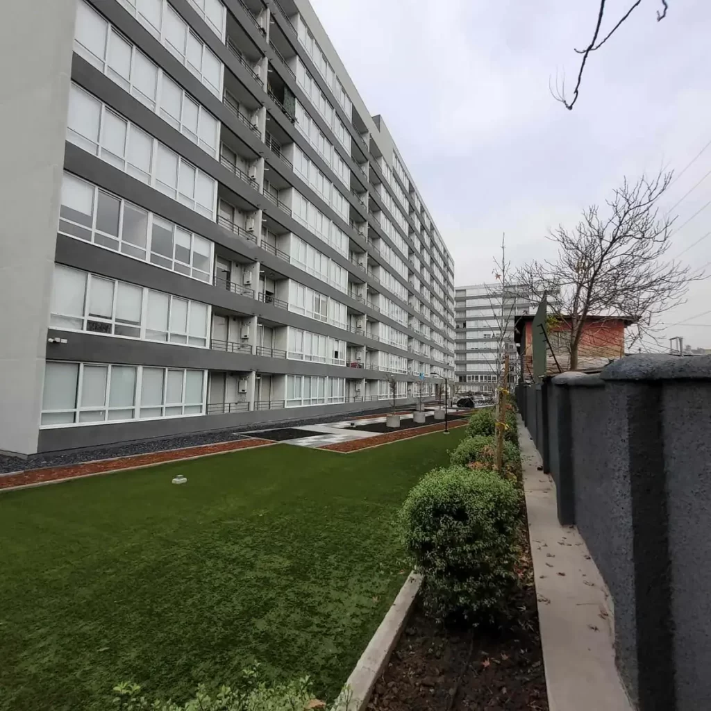 Edificion en Quinta Normal con departamentos entrega Inmediata