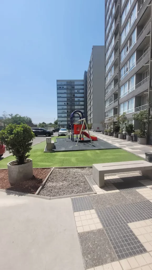 Edificio en La cisterna con depatamento con entrega inmediata venta con bono pie metro el Parron
