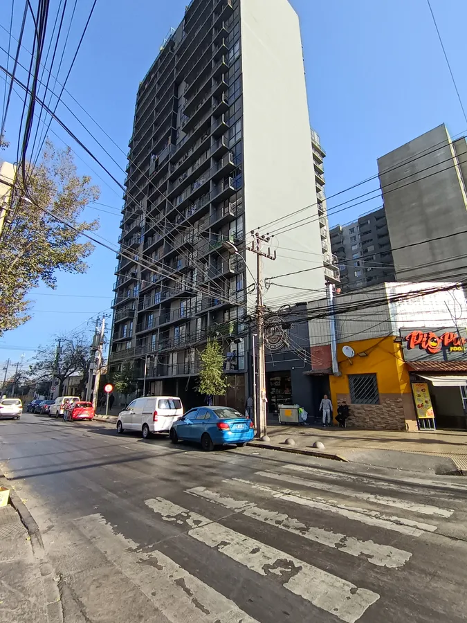 Edificio en Estacion Central entrega inmediata venta con pago flexible para el pie