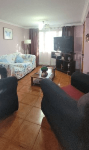 Livingcomedor primera casa cecana intermodal La Citerna y Minicipalidad