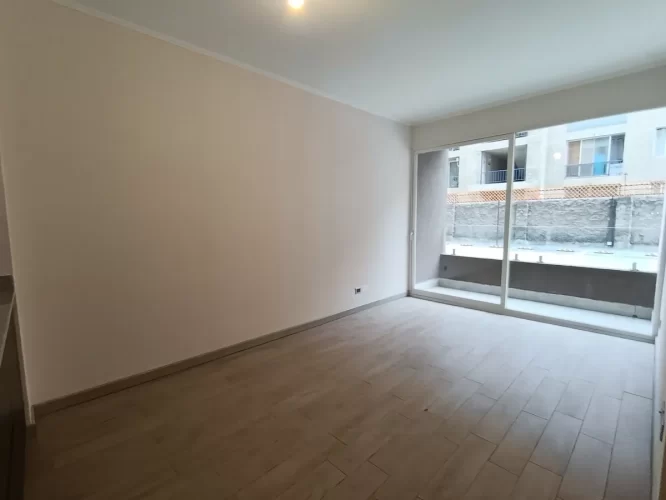 03-living-comedor-miarada-balcon-ventana-termo-panel
