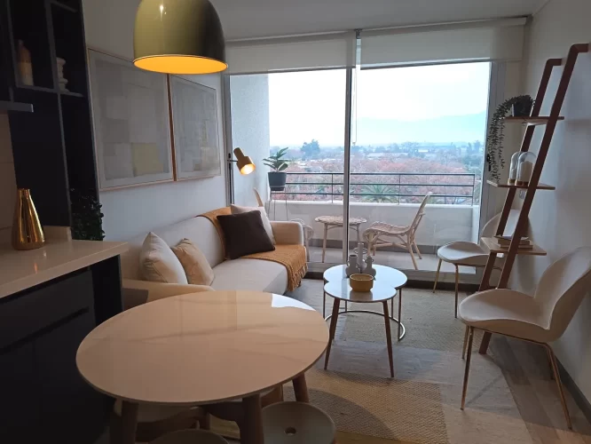Living comedor vista balcon venta departamento San Bernardo con ayuda para el pie