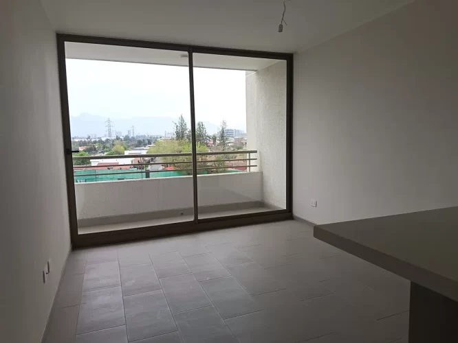 Living comedor vista balcon departamento venta Macul bono pie