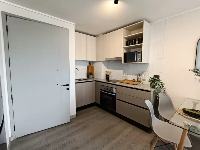 Coacina y entrada amoblada Departamento1 domiitorio 1 baño en La Florida entrega inmediata compra con auyuda para el pie