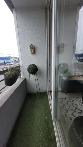 Balcon piso ceramica Independencia venta con bono pie vende Varpropiedades sin comsiones