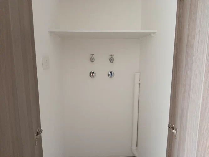 Espacio para lavadora Departamento Macul, bono pie Mariposa.