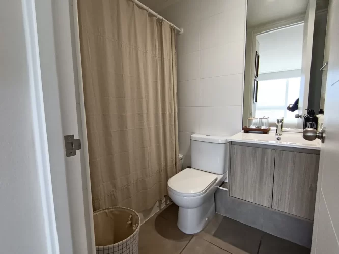 Baño domritorio principal venta La Florida Metro Mirador