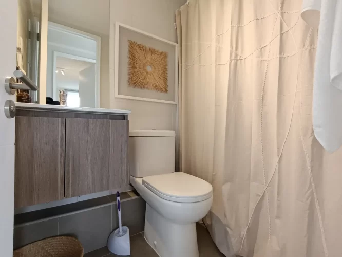 Baño departamento en venta Macul metro Carlos Valdovinos