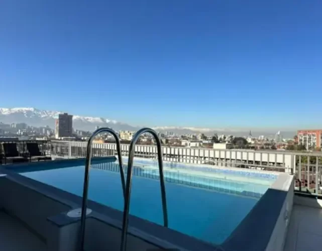 Piscina edifcio santiagio centro