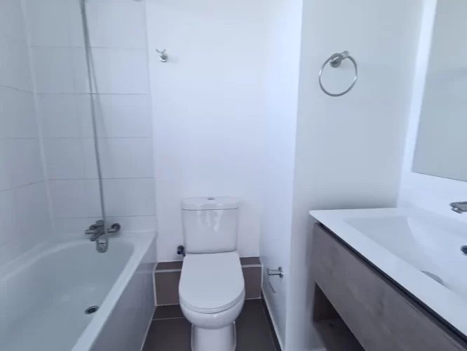 Segundo baño en venta con bono pie, Quinta Normal, vende Varpropiedades