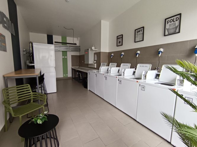 Sala de Lavado y secado departamento en venta Macul metro Carlos Valdovinos