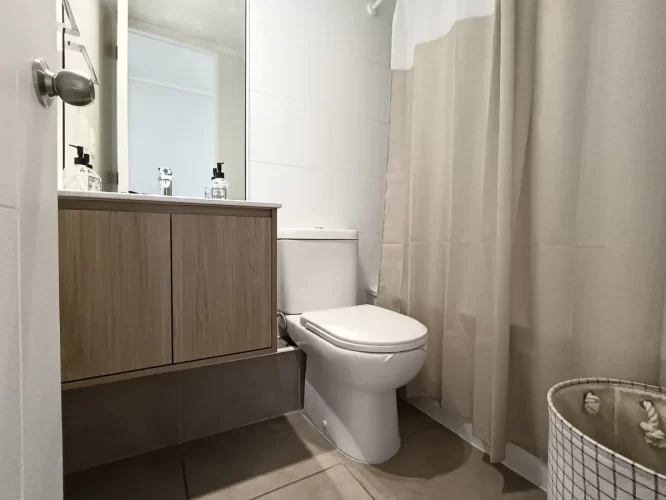 Segundo baño segundo venta La Florida metro Mirador