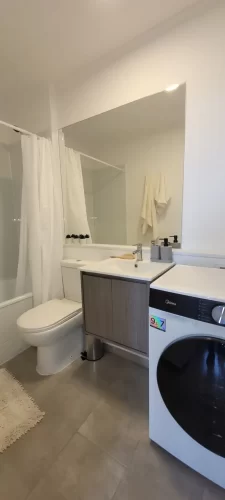Baño departamento departamentos entrega inmediata venta con bono pie metro Cerrillos