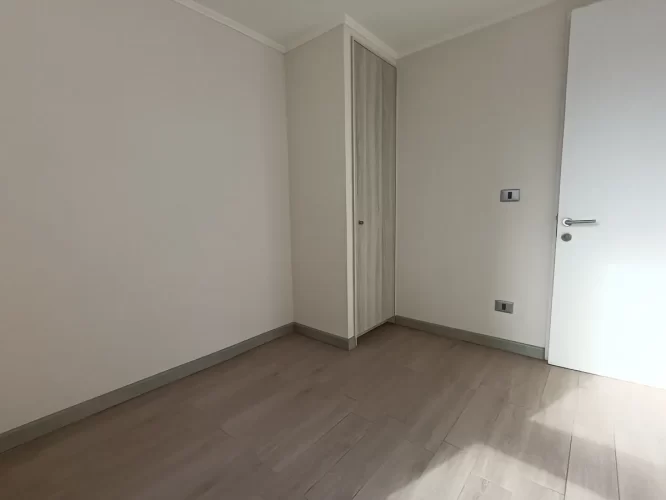 Closet, tercer dormitorio, departamento en venta, Macul, bono pie, 3D2B