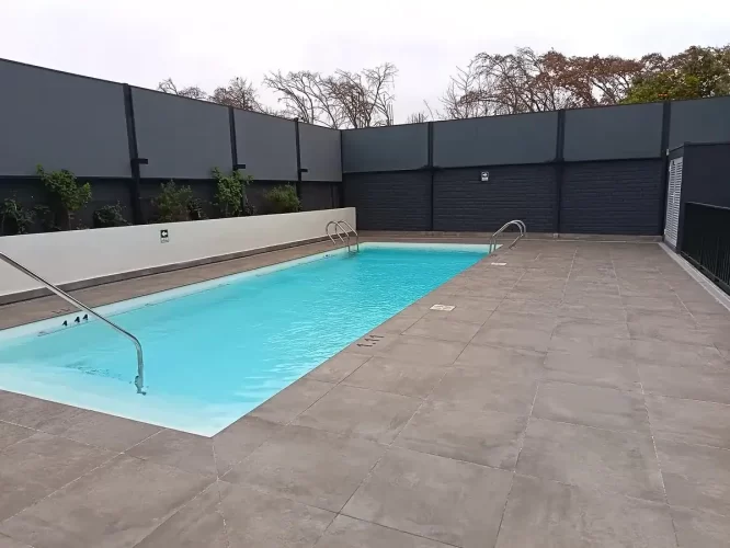 Piscina venta departamento San Bernardo con ayuda para el pie