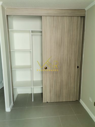 (5)Closet dormitorio principal
