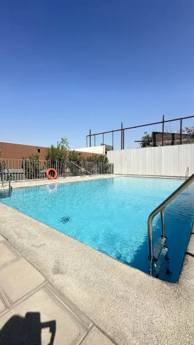 piscina-otra-vista-departamento-en-la-cisterna-con-bono-pie-entrega-inmediata