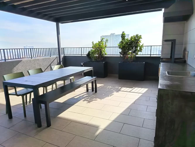 Segundo quincho en azotea Segundo dormitorio: cama en una plaza. Vende Varpropiedades